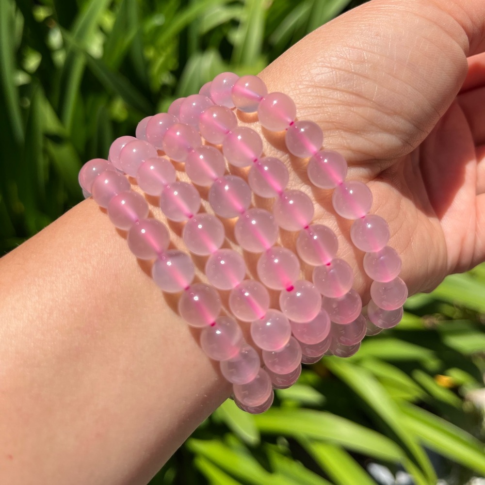 8mm‎ stretchable pink chalcedony bracelet